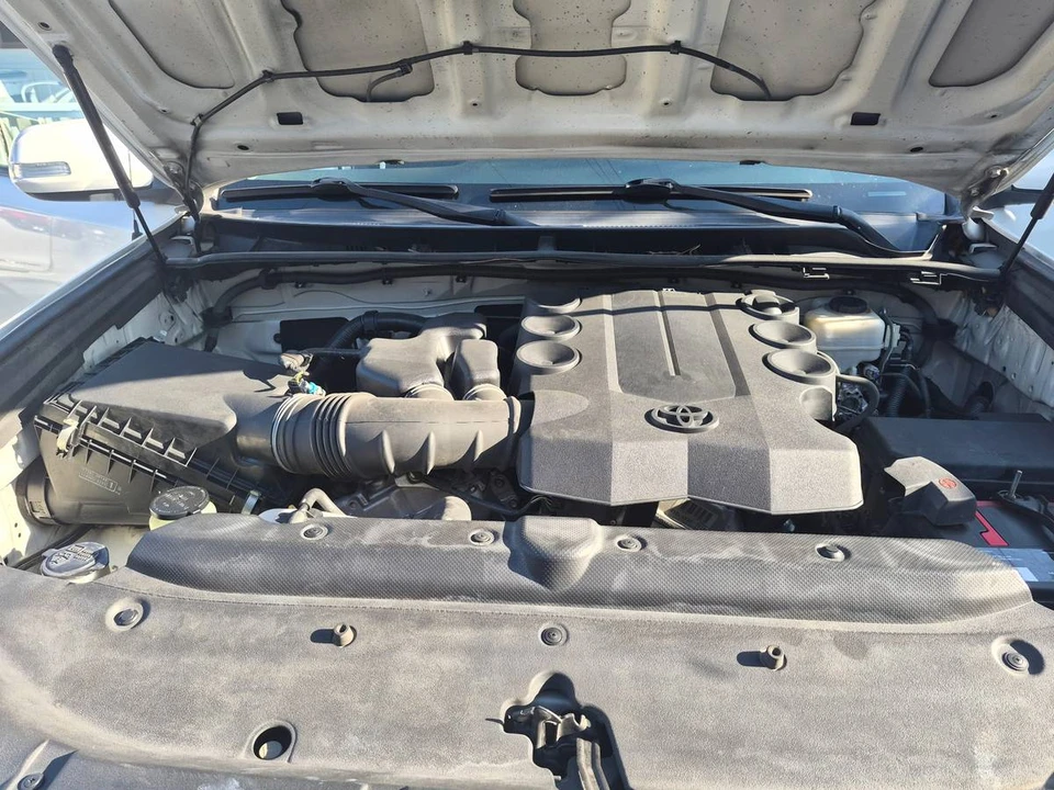 2011 Toyota 4Runner 5th Gen - Image 15 of 18