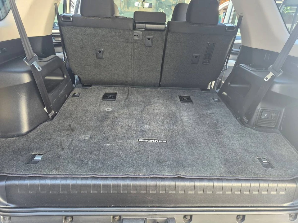 2012 Toyota 4Runner 5th Gen - Image 16 of 18