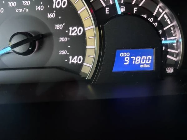 2012 Toyota Camry 7th Gen - Image 20 of 20