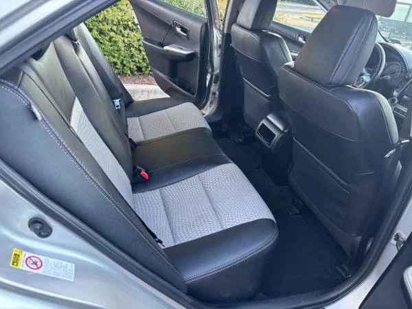 2012 Toyota Camry 7th Gen - Image 17 of 20