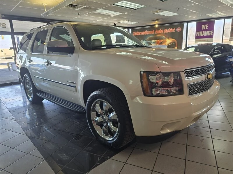 2012 Chevrolet Tahoe 3rd Gen - Image 3 of 4