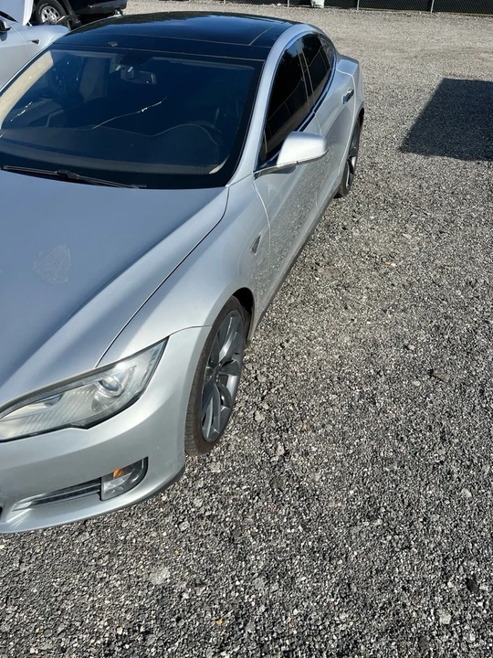2012 Tesla Model S - Image 2 of 15