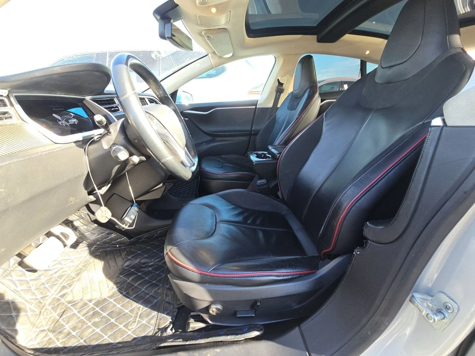 2012 Tesla Model S - Image 12 of 21