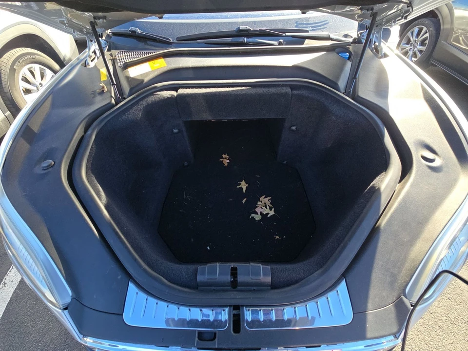 2012 Tesla Model S - Image 10 of 21