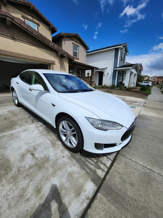 2012 Tesla Model S - Image 28 of 31