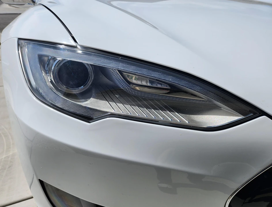 2012 Tesla Model S - Image 30 of 31