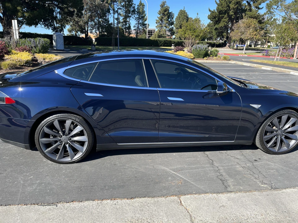 2012 Tesla Model S - Image 20 of 31