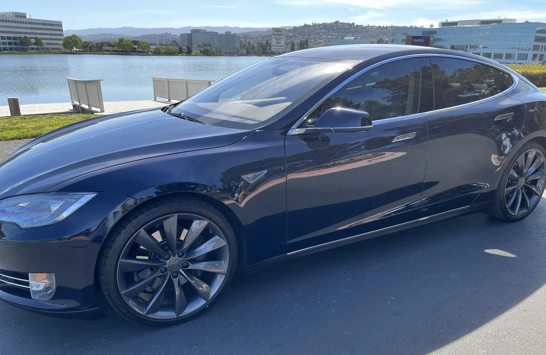2012 Tesla Model S - Image 8 of 31