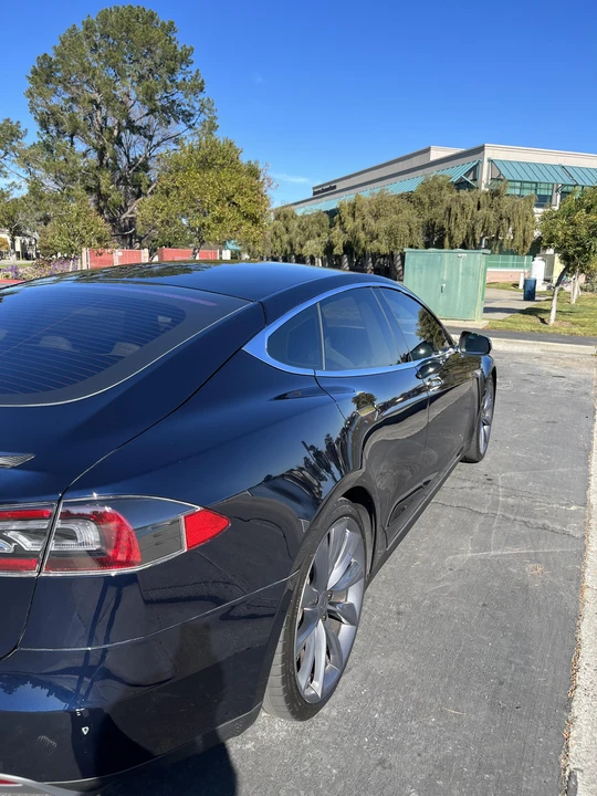 2012 Tesla Model S - Image 28 of 31