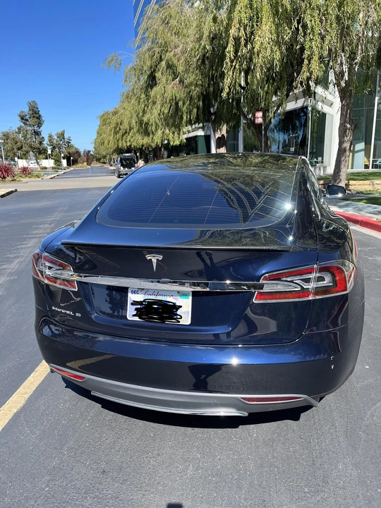 2012 Tesla Model S - Image 13 of 31