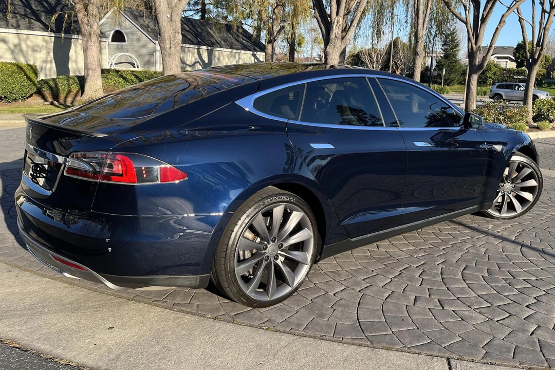 2012 Tesla Model S - Image 3 of 31