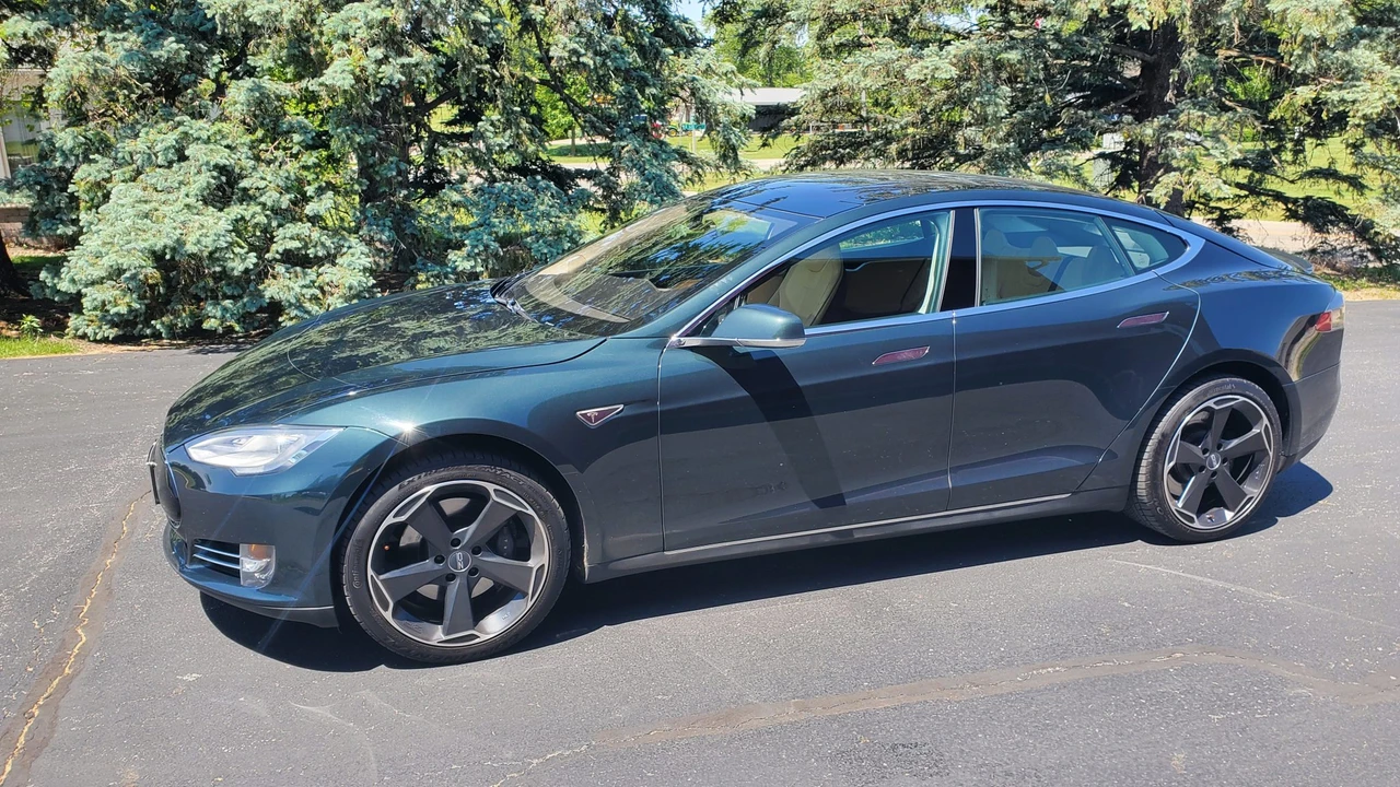 2012 Tesla Model S - Image 7 of 31