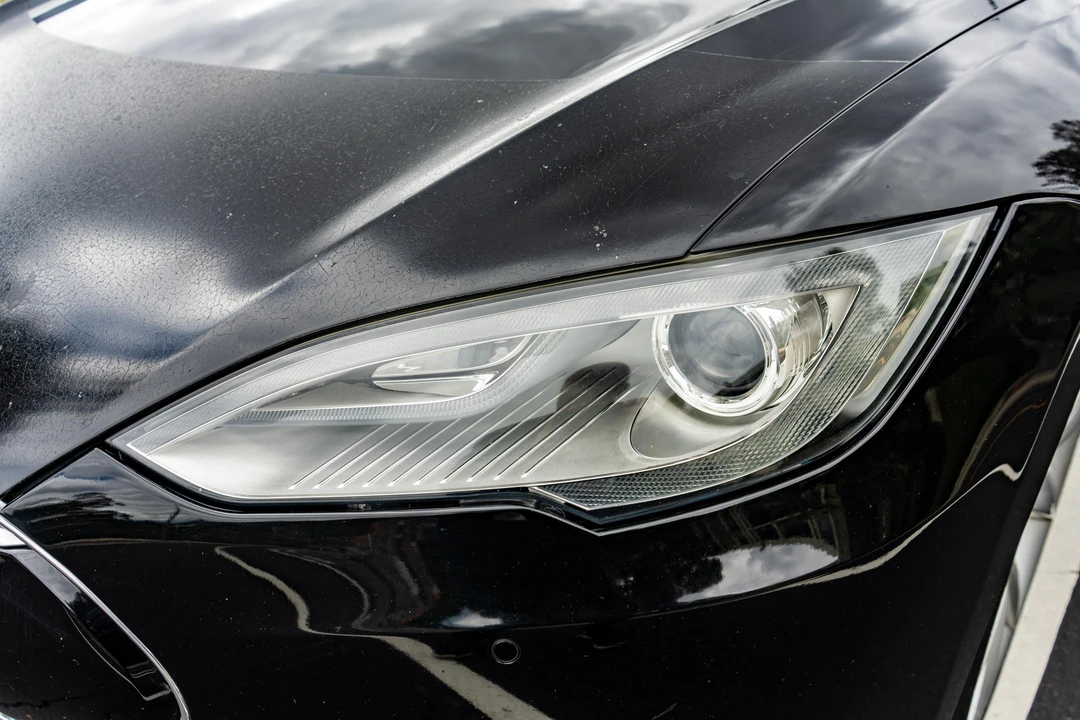 2012 Tesla Model S - Image 22 of 31