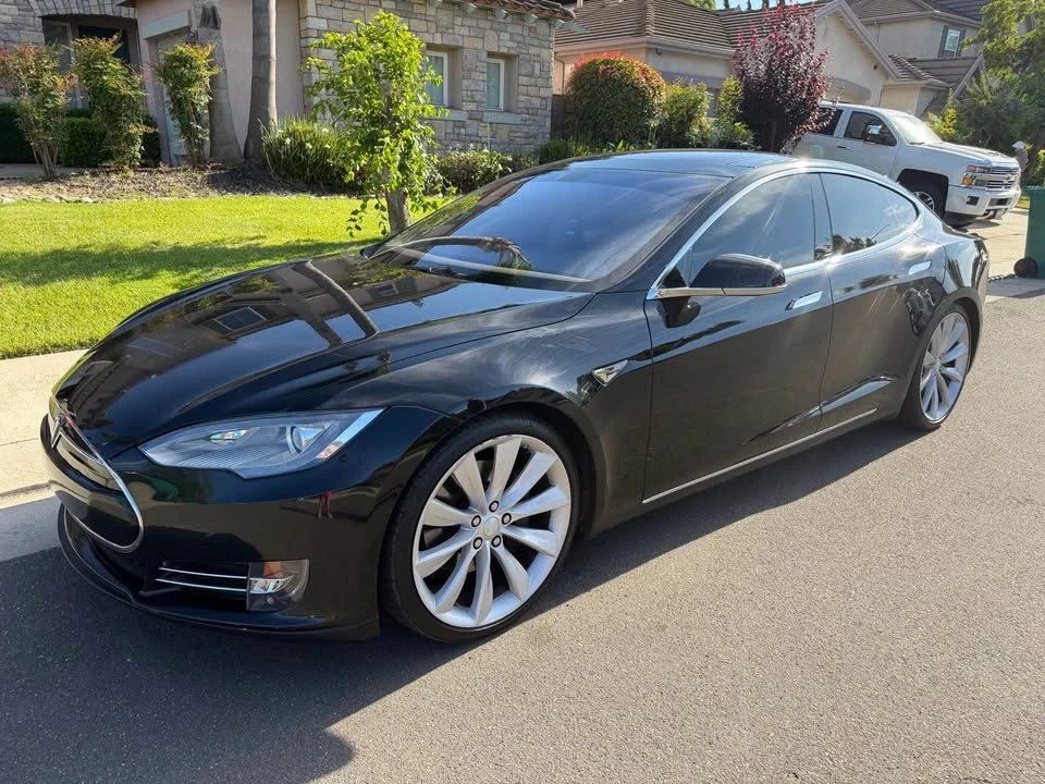 2012 Tesla Model S - Image 4 of 11