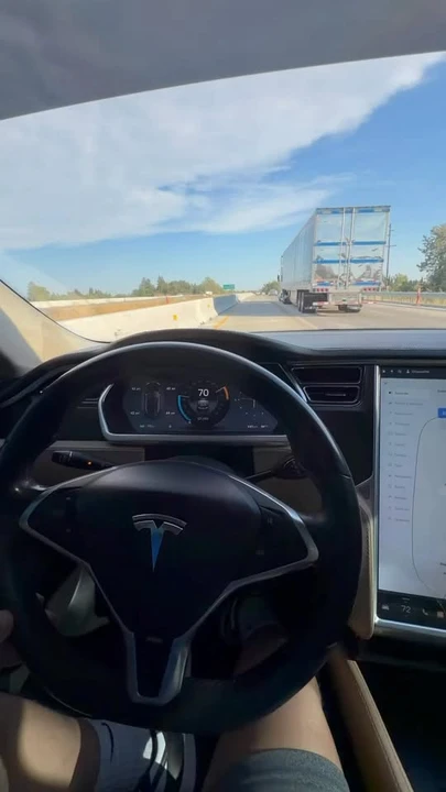 2012 Tesla Model S - Image 11 of 11