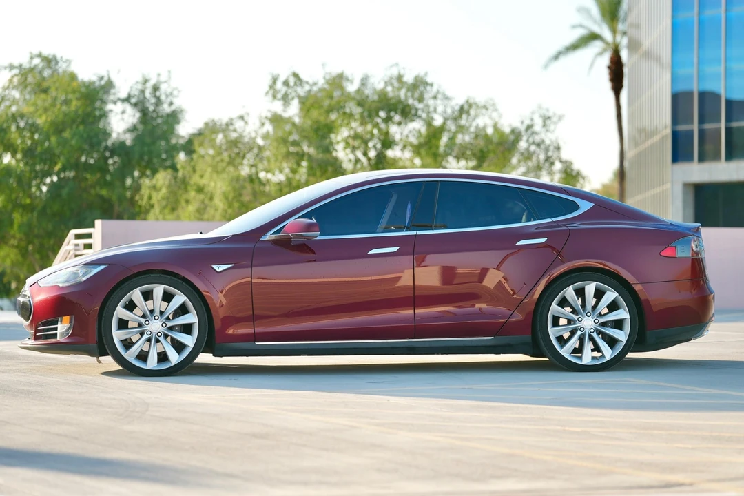 2012 Tesla Model S - Image 6 of 31