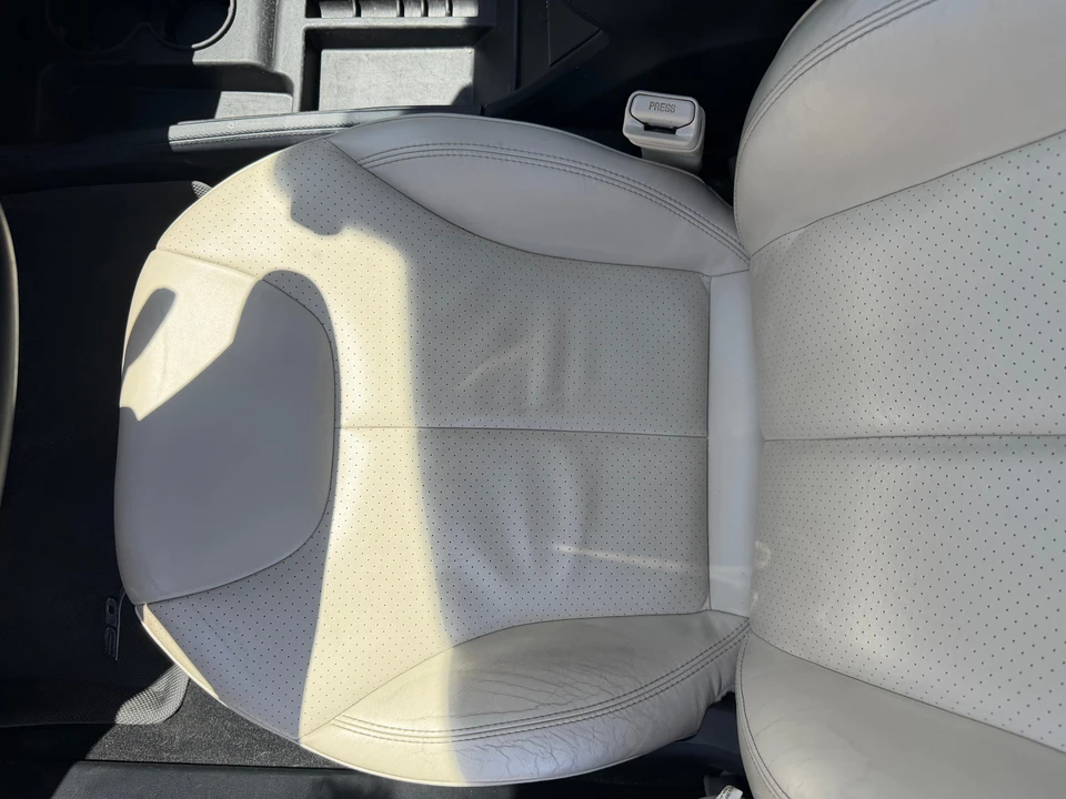2012 Tesla Model S - Image 19 of 31
