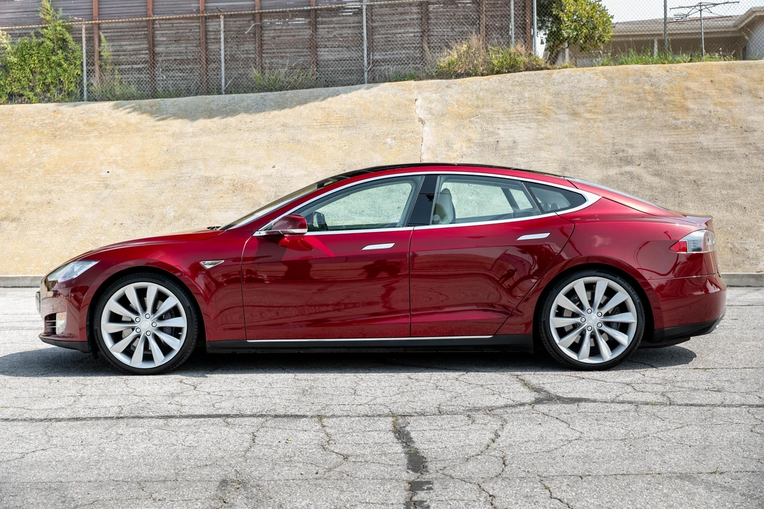 2012 Tesla Model S - Image 6 of 31