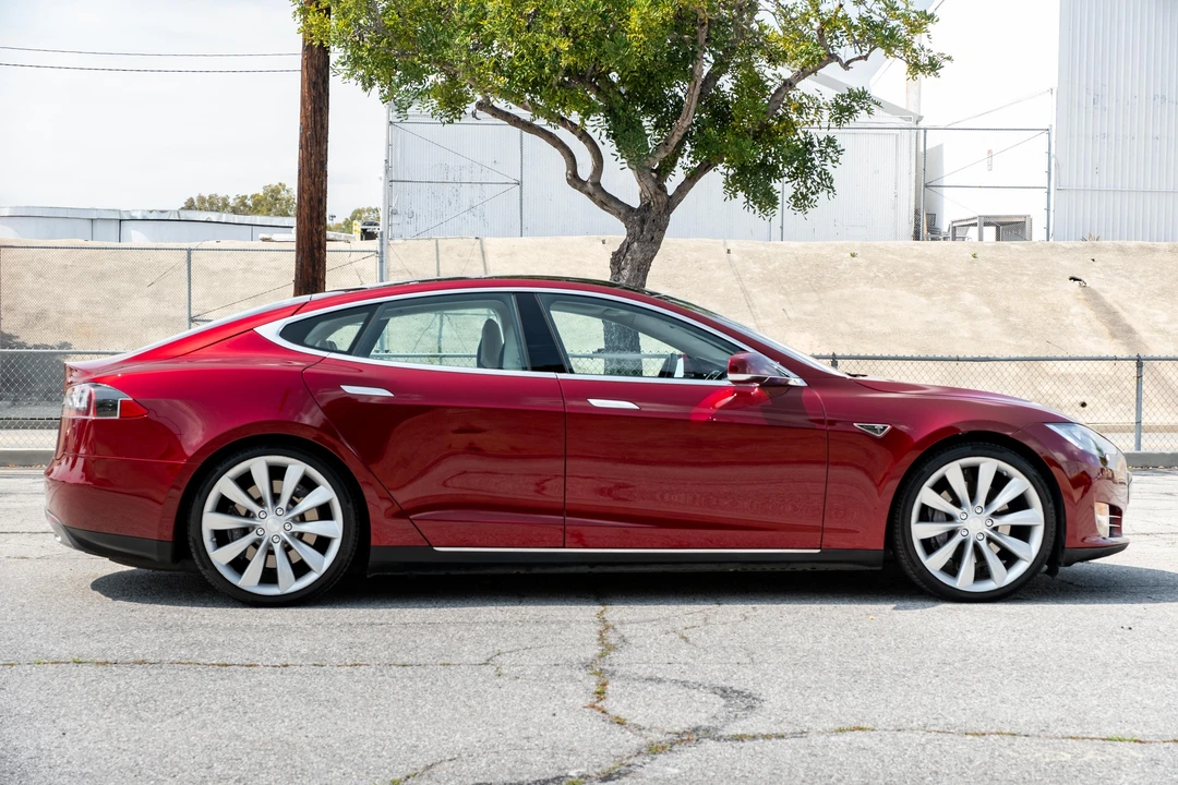 2012 Tesla Model S - Image 3 of 31