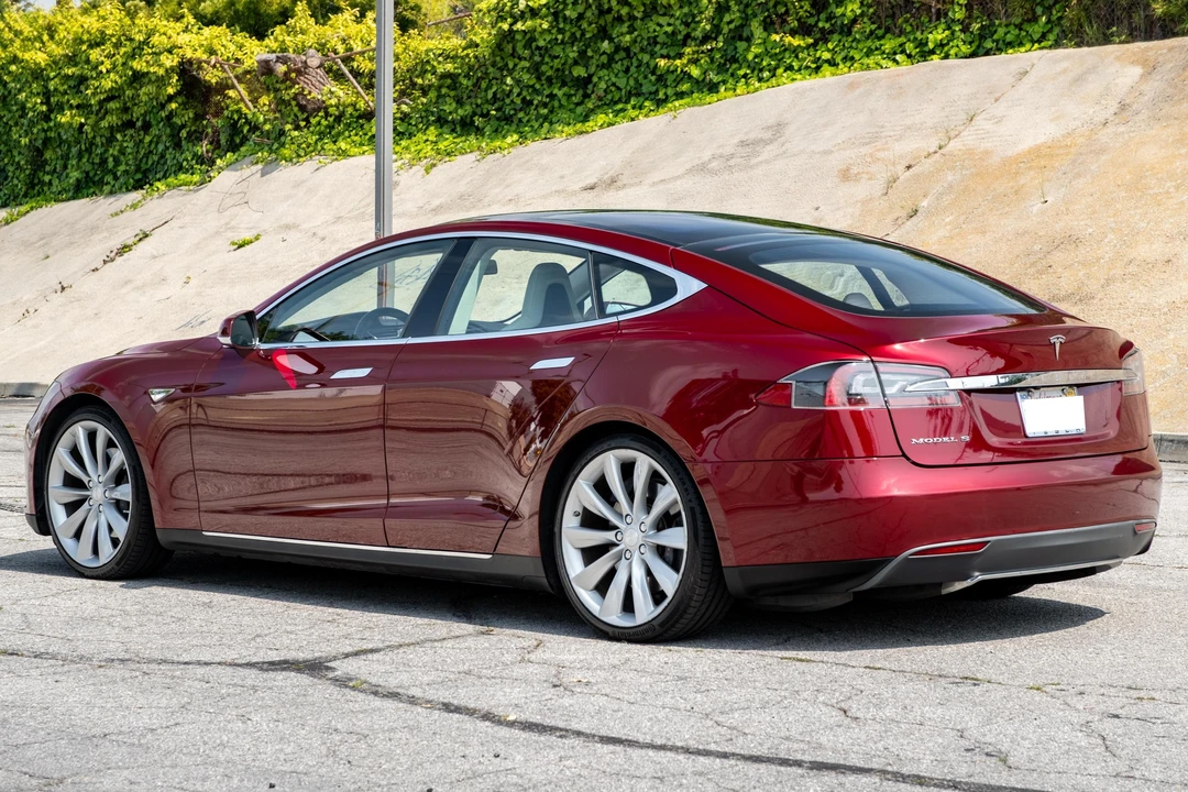 2012 Tesla Model S - Image 4 of 31