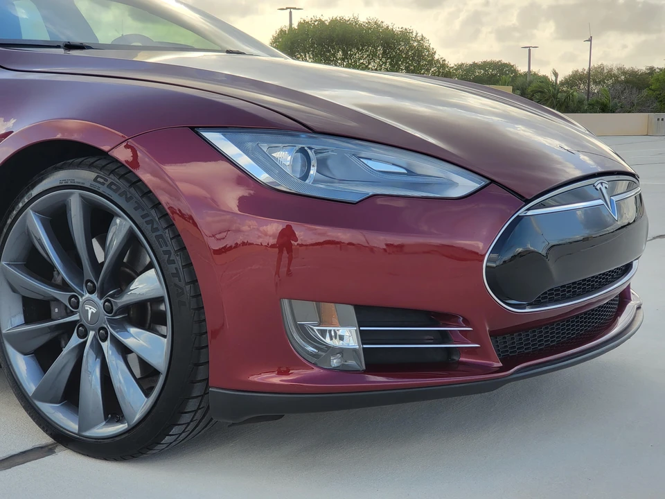 2012 Tesla Model S - Image 17 of 31