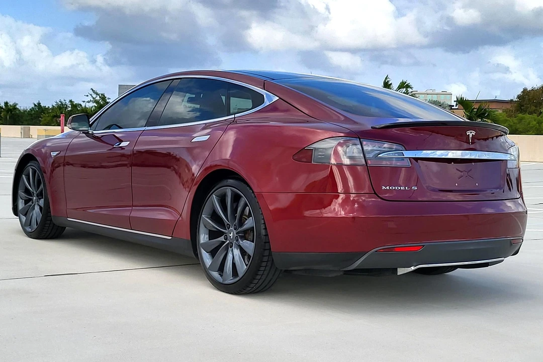 2012 Tesla Model S - Image 4 of 31
