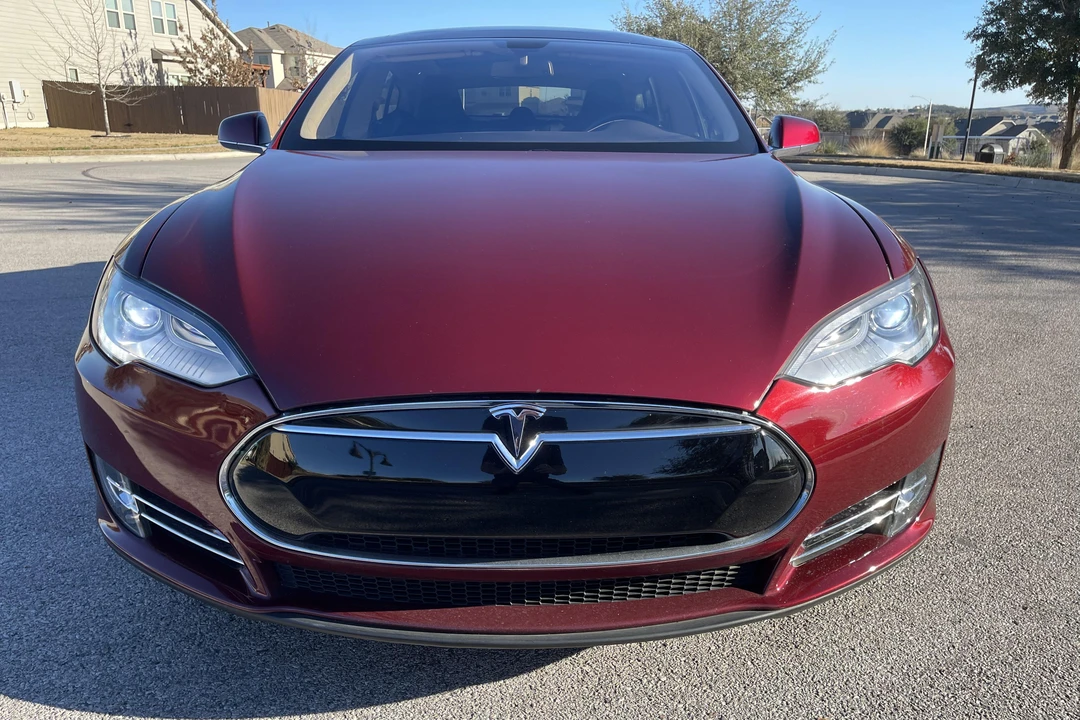 2012 Tesla Model S - Image 2 of 31