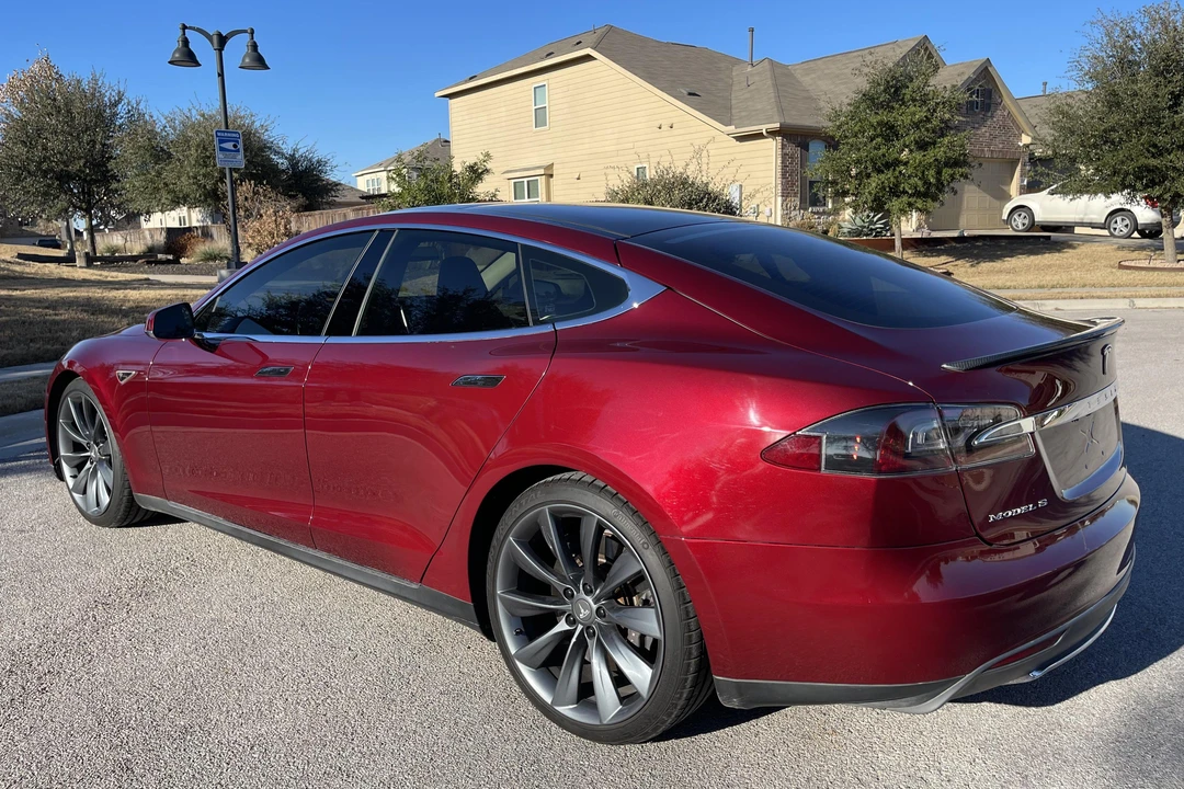 2012 Tesla Model S - Image 4 of 31