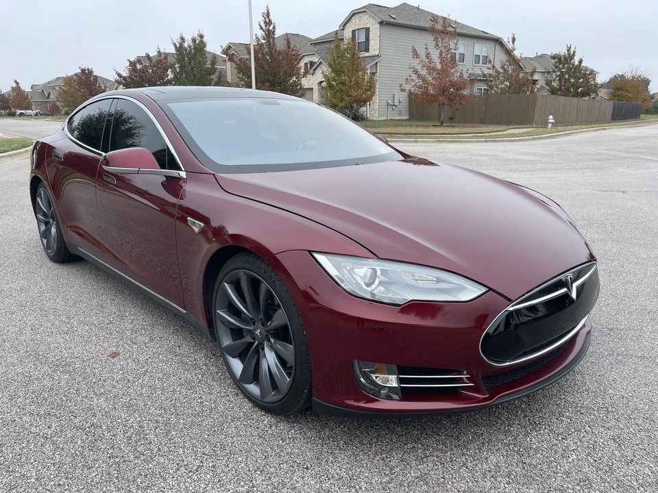 2012 Tesla Model S - Image 16 of 31