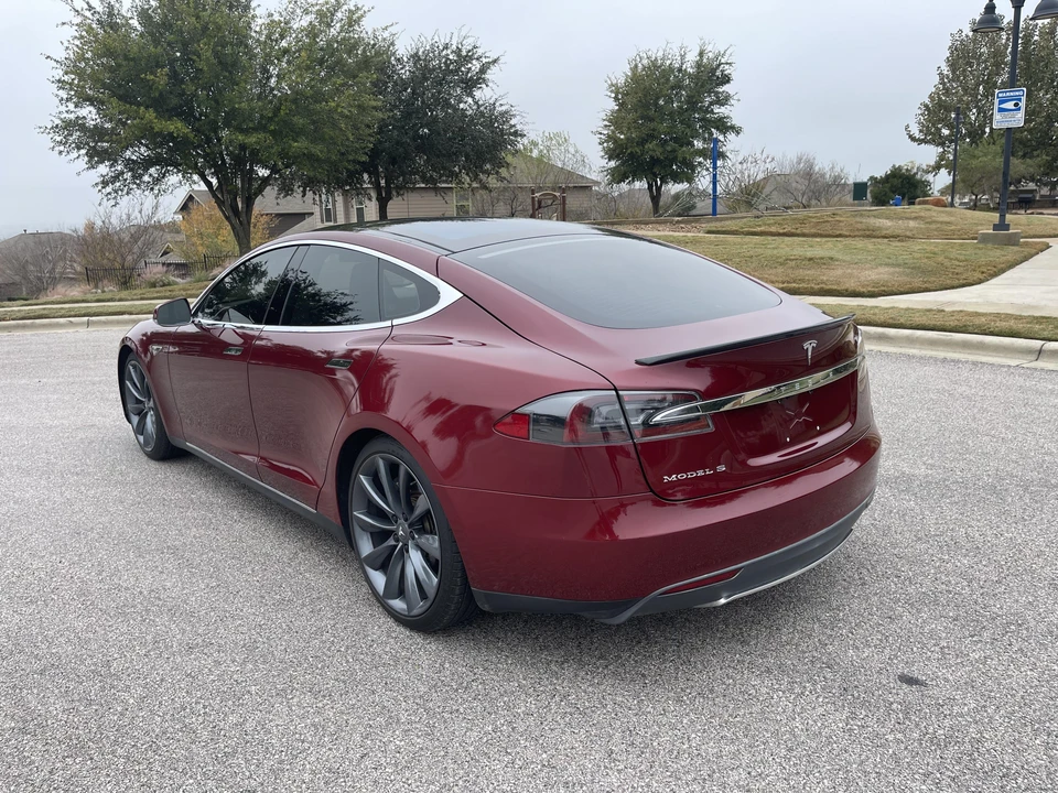 2012 Tesla Model S - Image 12 of 31