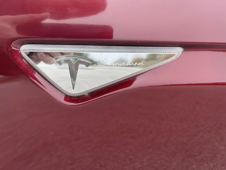 2012 Tesla Model S - Image 24 of 31