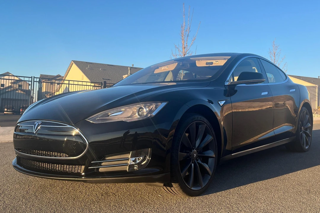 2012 Tesla Model S - Image 8 of 31
