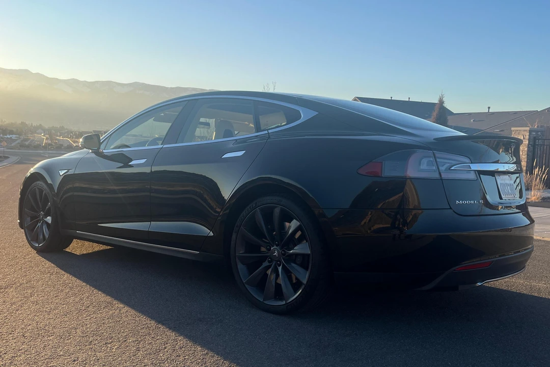 2012 Tesla Model S - Image 11 of 31