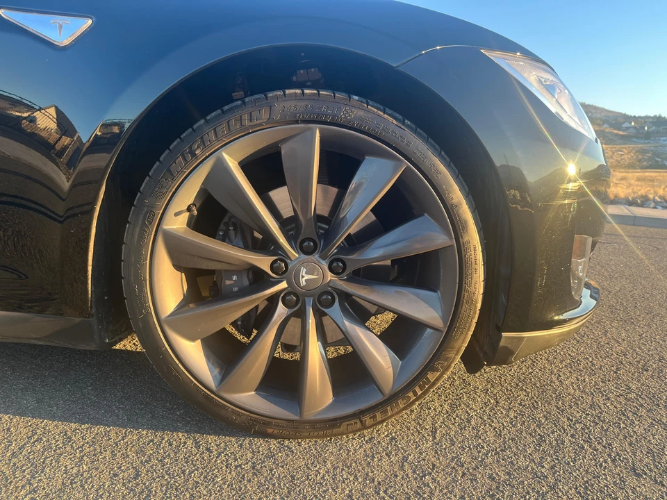 2012 Tesla Model S - Image 26 of 31