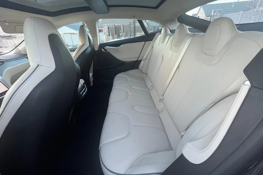 2012 Tesla Model S - Image 29 of 31