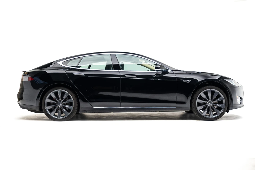 2012 Tesla Model S - Image 16 of 31
