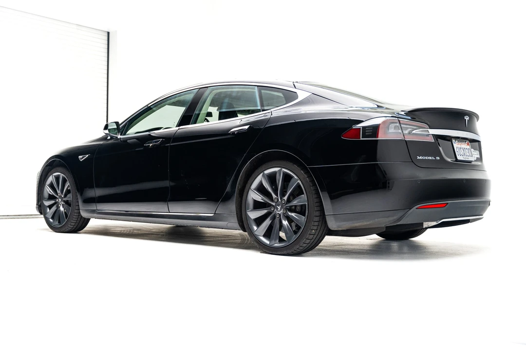 2012 Tesla Model S - Image 9 of 31