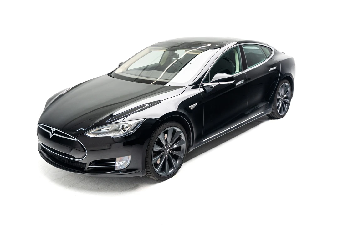 2012 Tesla Model S - Image 3 of 31