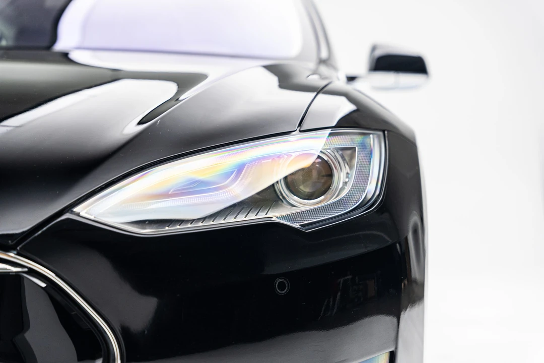 2012 Tesla Model S - Image 26 of 31