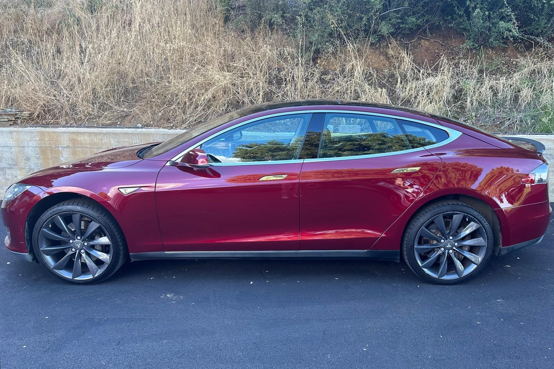 2012 Tesla Model S - Image 3 of 31