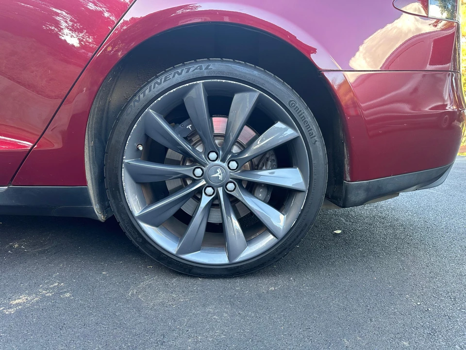 2012 Tesla Model S - Image 19 of 31
