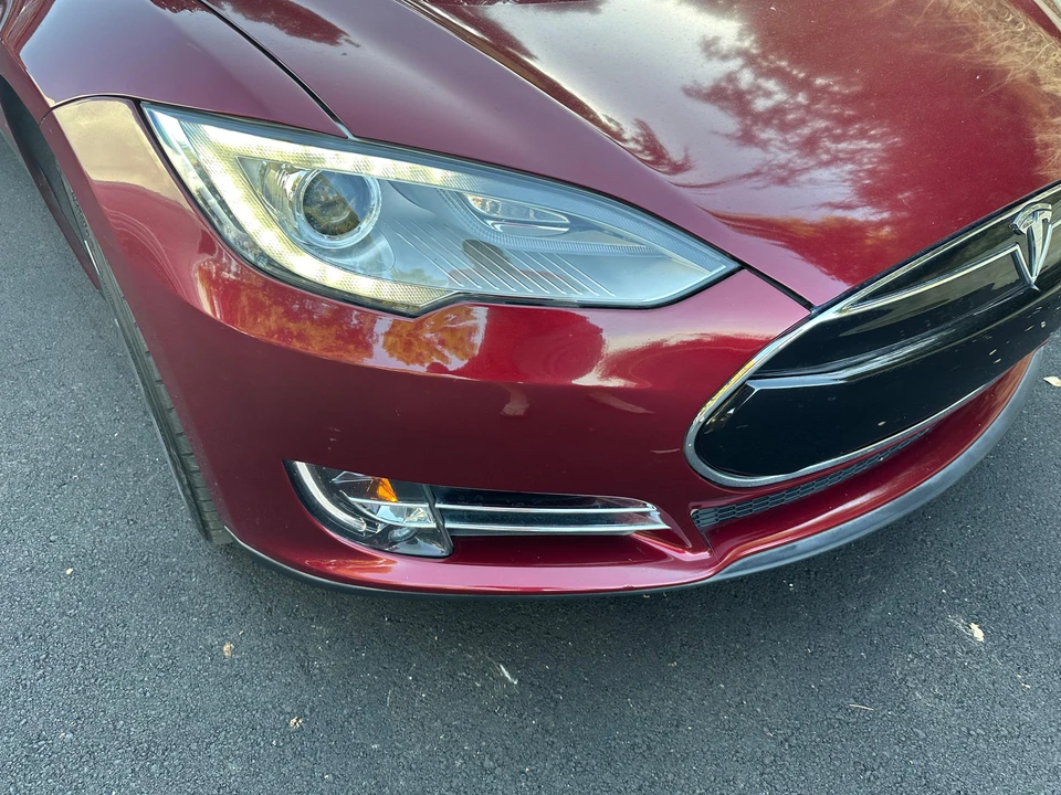 2012 Tesla Model S - Image 10 of 31