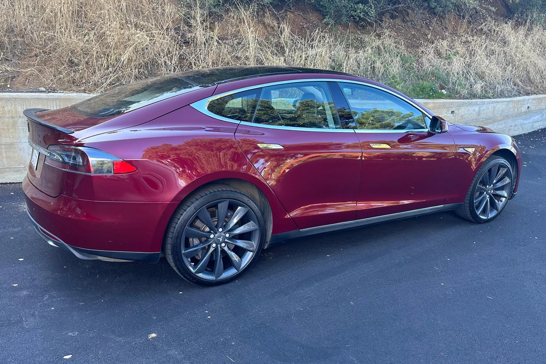 2012 Tesla Model S - Image 4 of 31