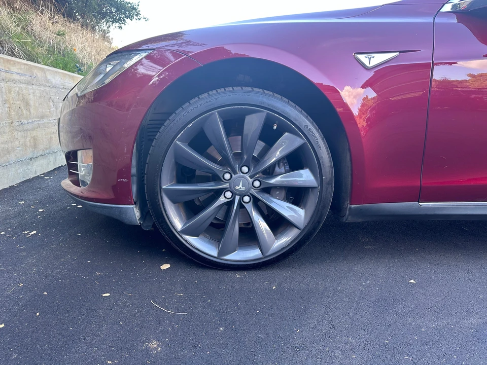 2012 Tesla Model S - Image 18 of 31