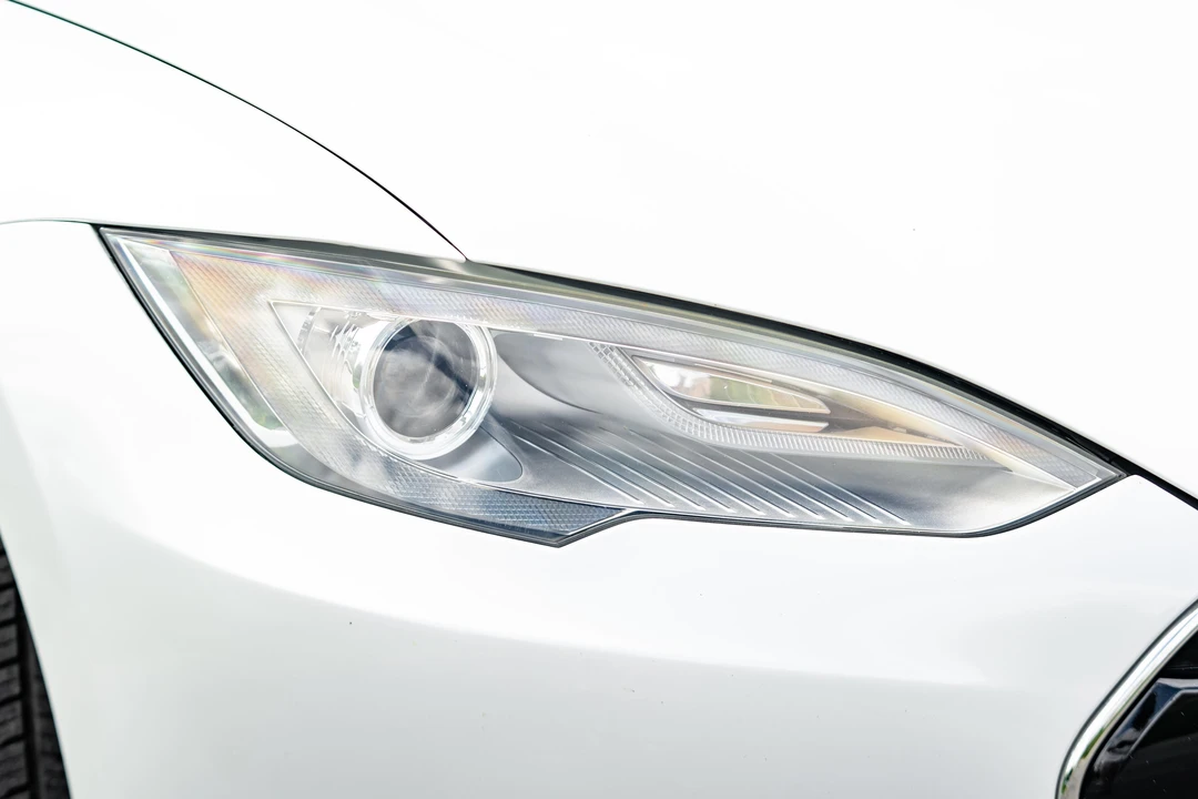 2012 Tesla Model S - Image 30 of 31