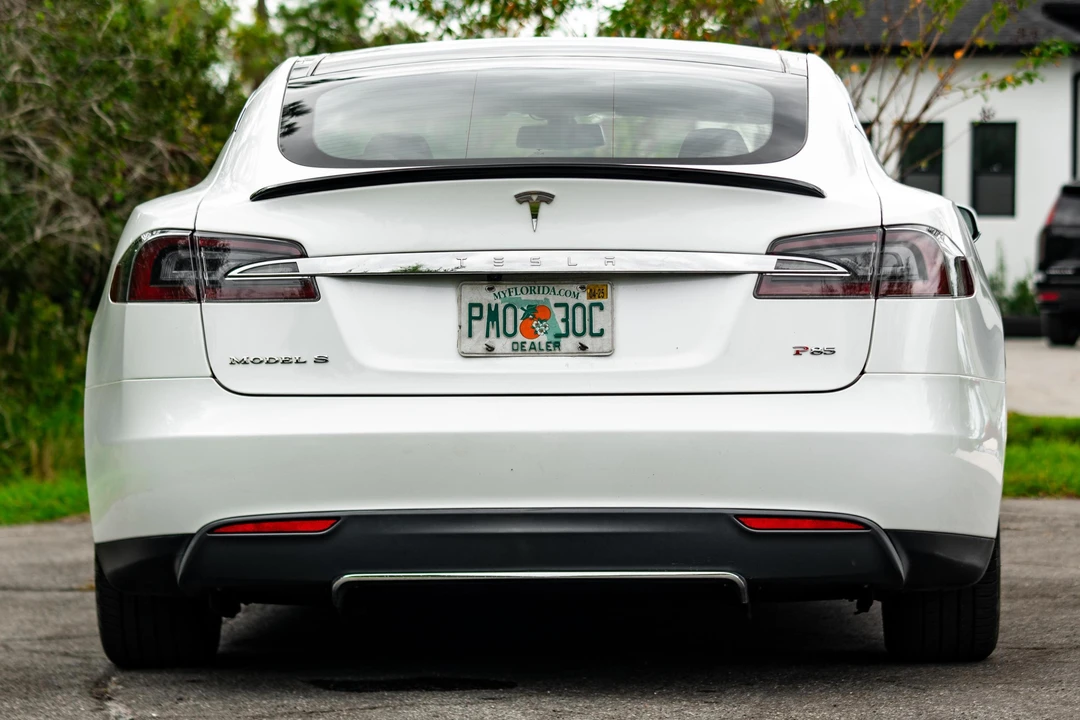 2012 Tesla Model S - Image 5 of 31