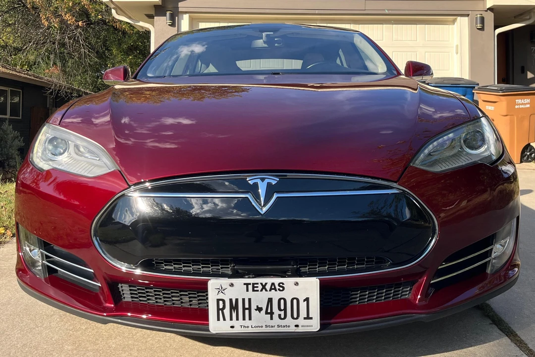 2012 Tesla Model S - Image 2 of 31