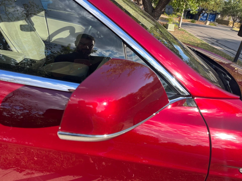 2012 Tesla Model S - Image 25 of 31