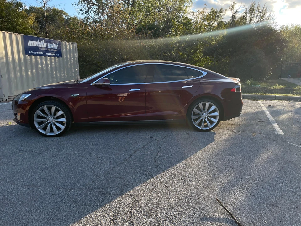 2012 Tesla Model S - Image 9 of 31