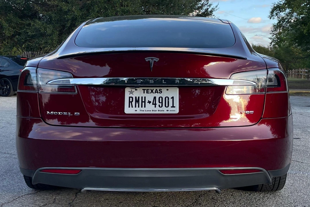 2012 Tesla Model S - Image 5 of 31